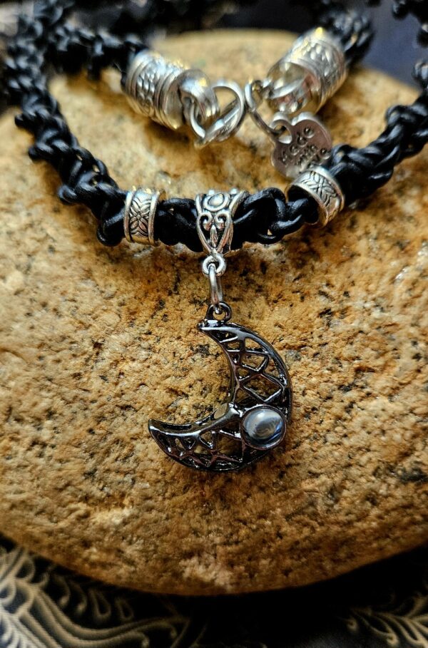 Sun & Moon Magnetic Lover's Pendant - Image 2